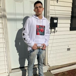 Meet your Posher, Joshua